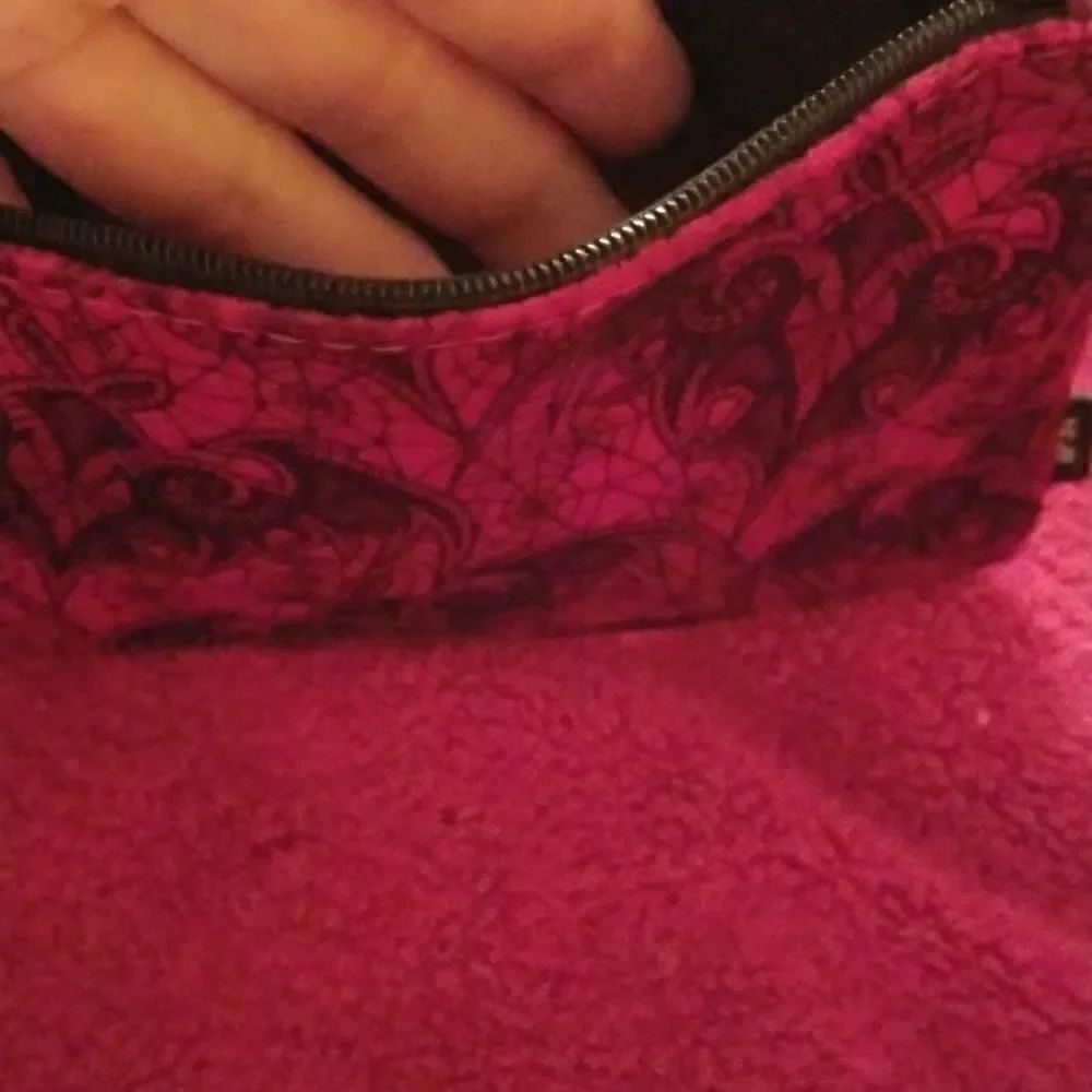 Cosmetics set with pouch - Picture 10 of 11